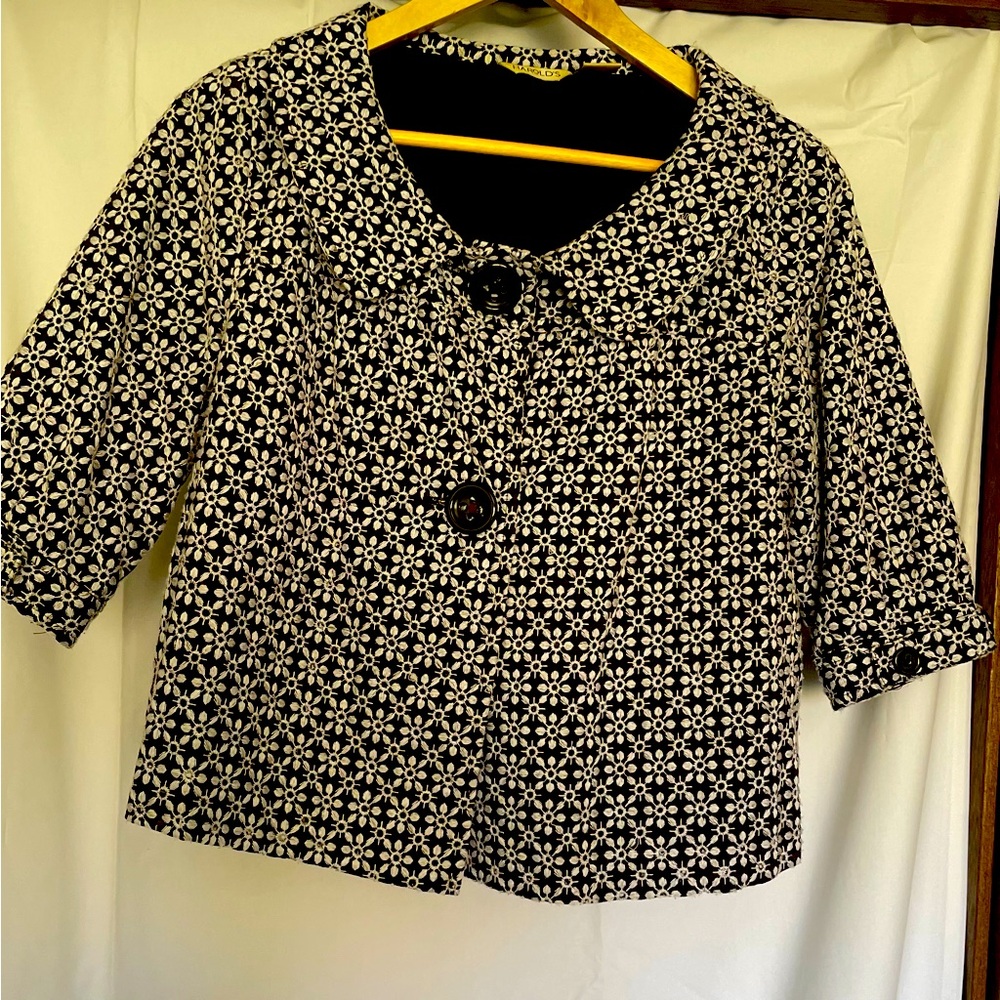 Harold’s Vintage Flowers Shirt - Size 8